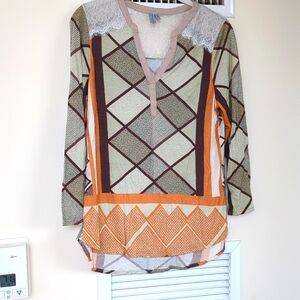 Bl^nk size small top nwot with lace accents